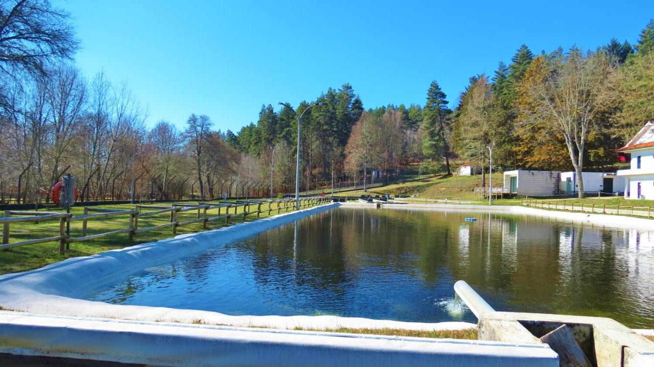 Boticas Parque Natur Houses מראה חיצוני תמונה