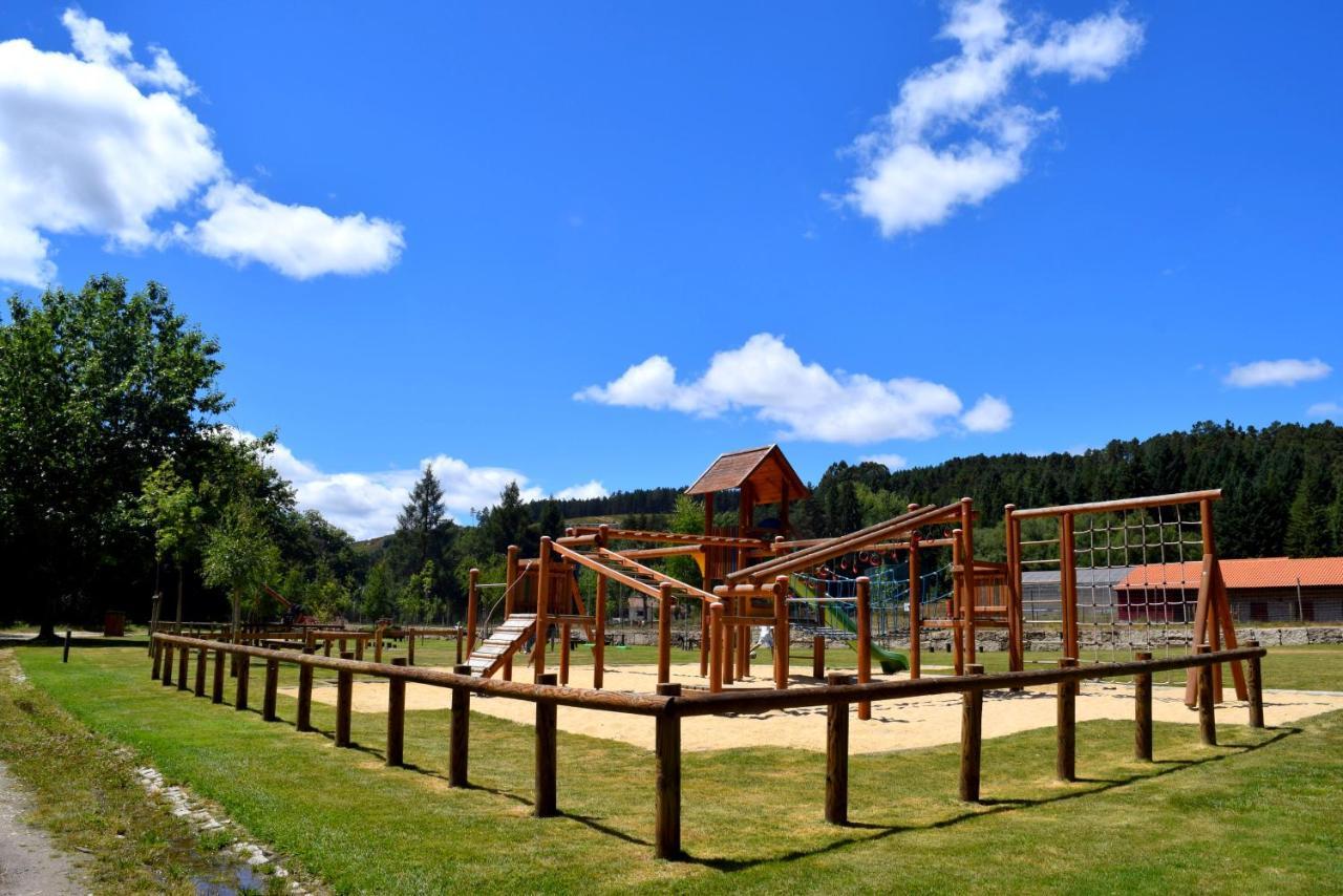 Boticas Parque Natur Houses מראה חיצוני תמונה